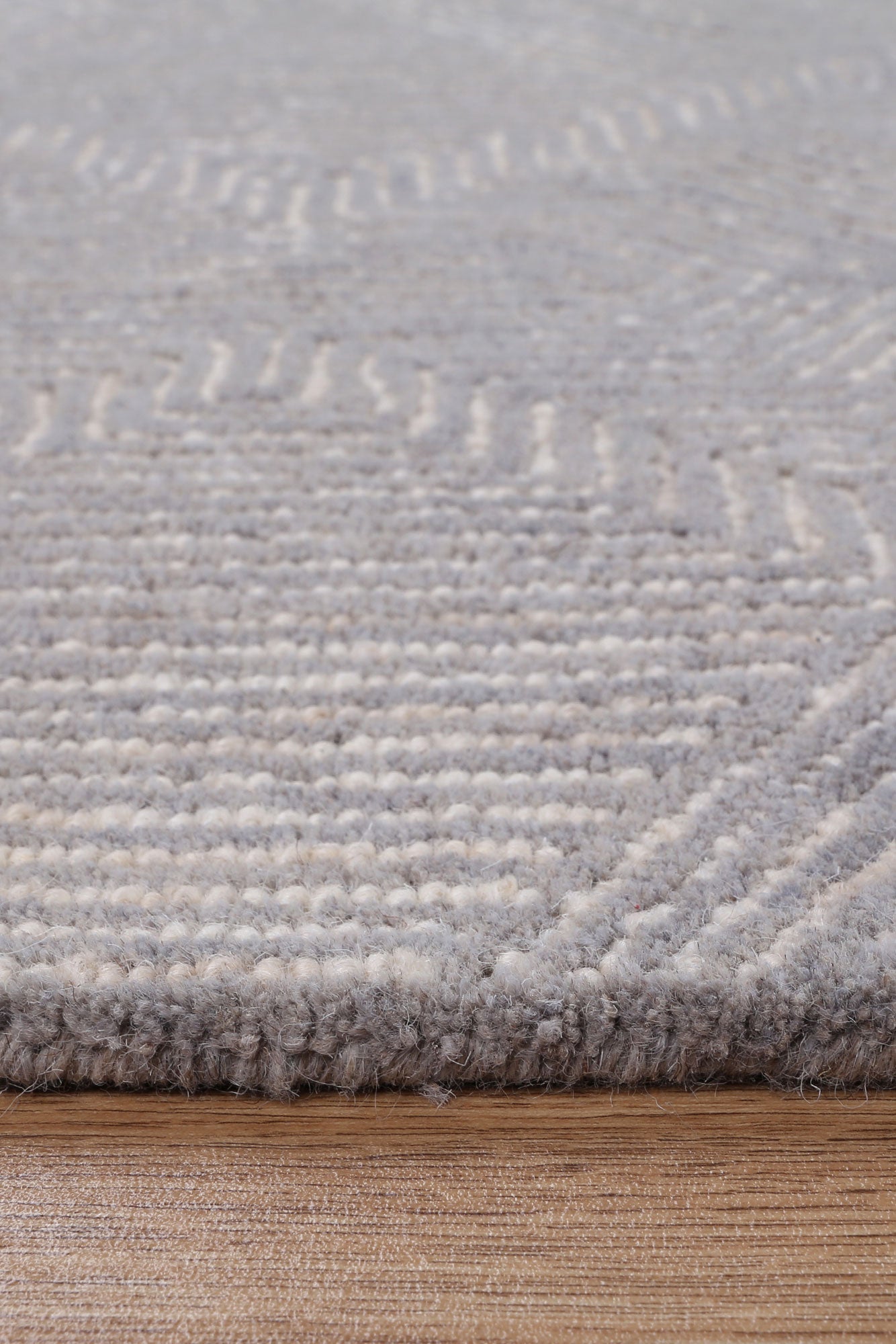 Posy Aquila 06D in Ash Rug Wool Rug