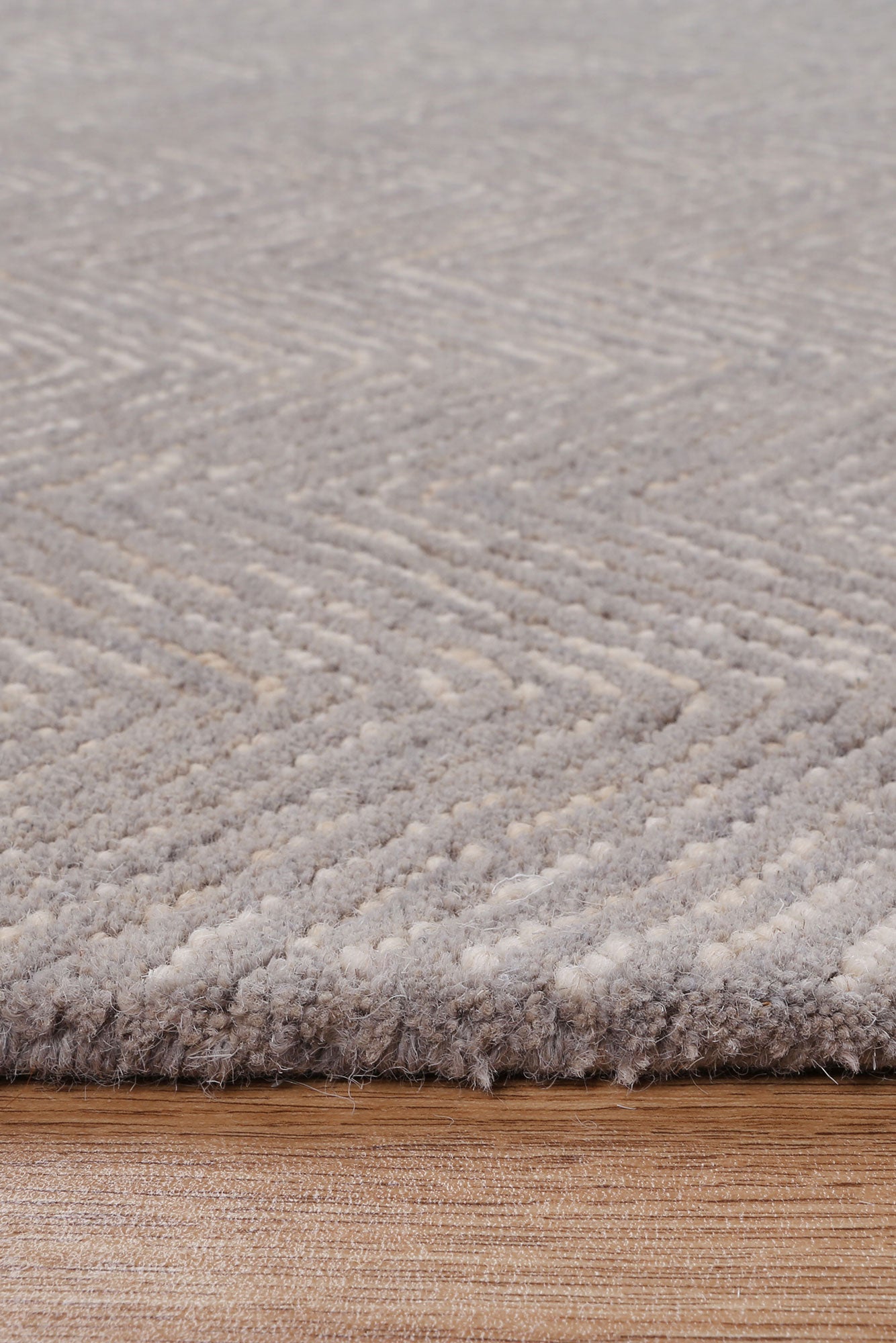 Posy Chevron 11B in Ash Rug Wool Rug
