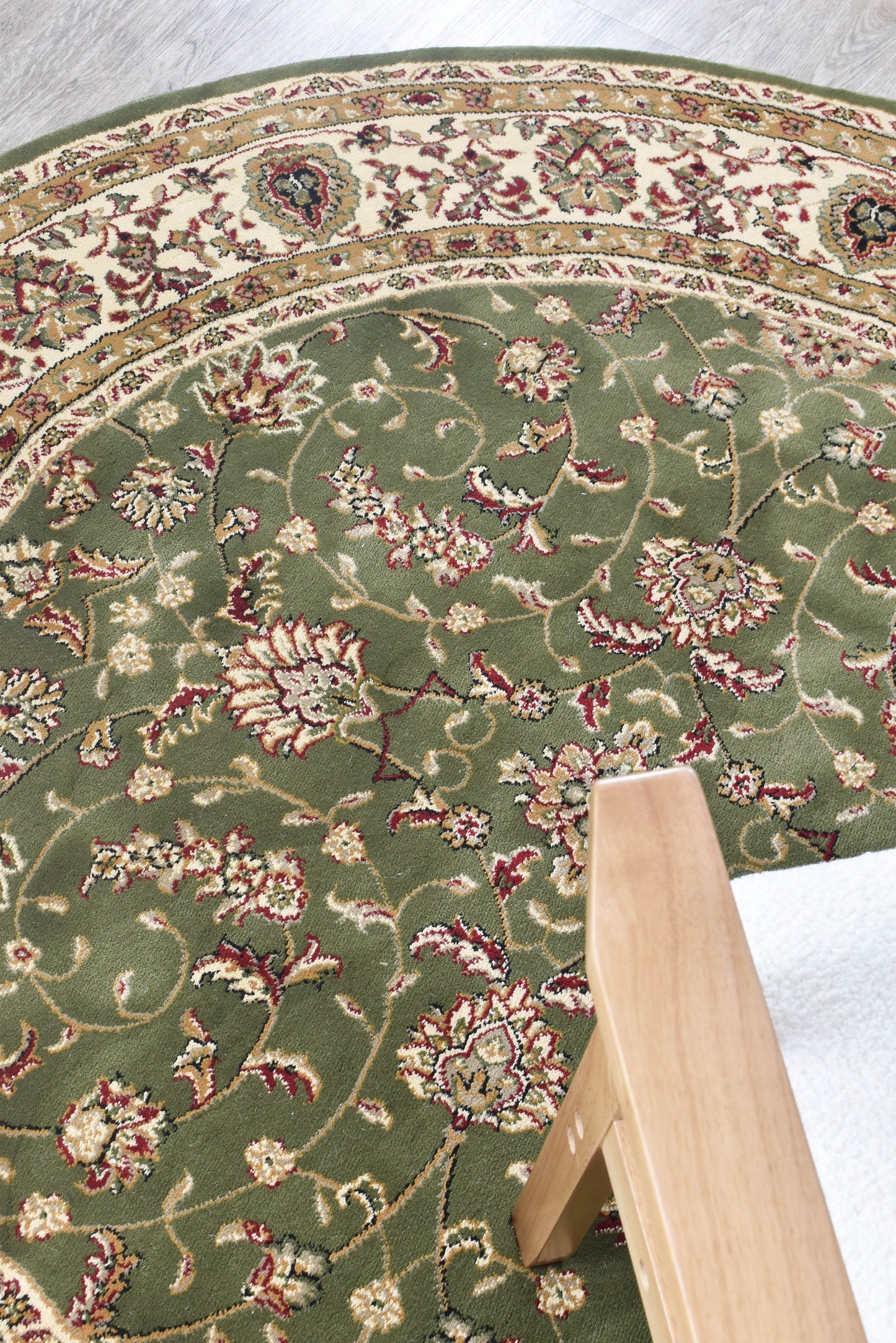 Alice High Density Turkish in Green : Round Rug