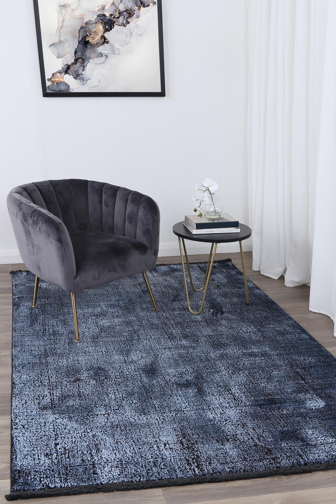 Brooklyn Distressed Oriental In Blue Rug
