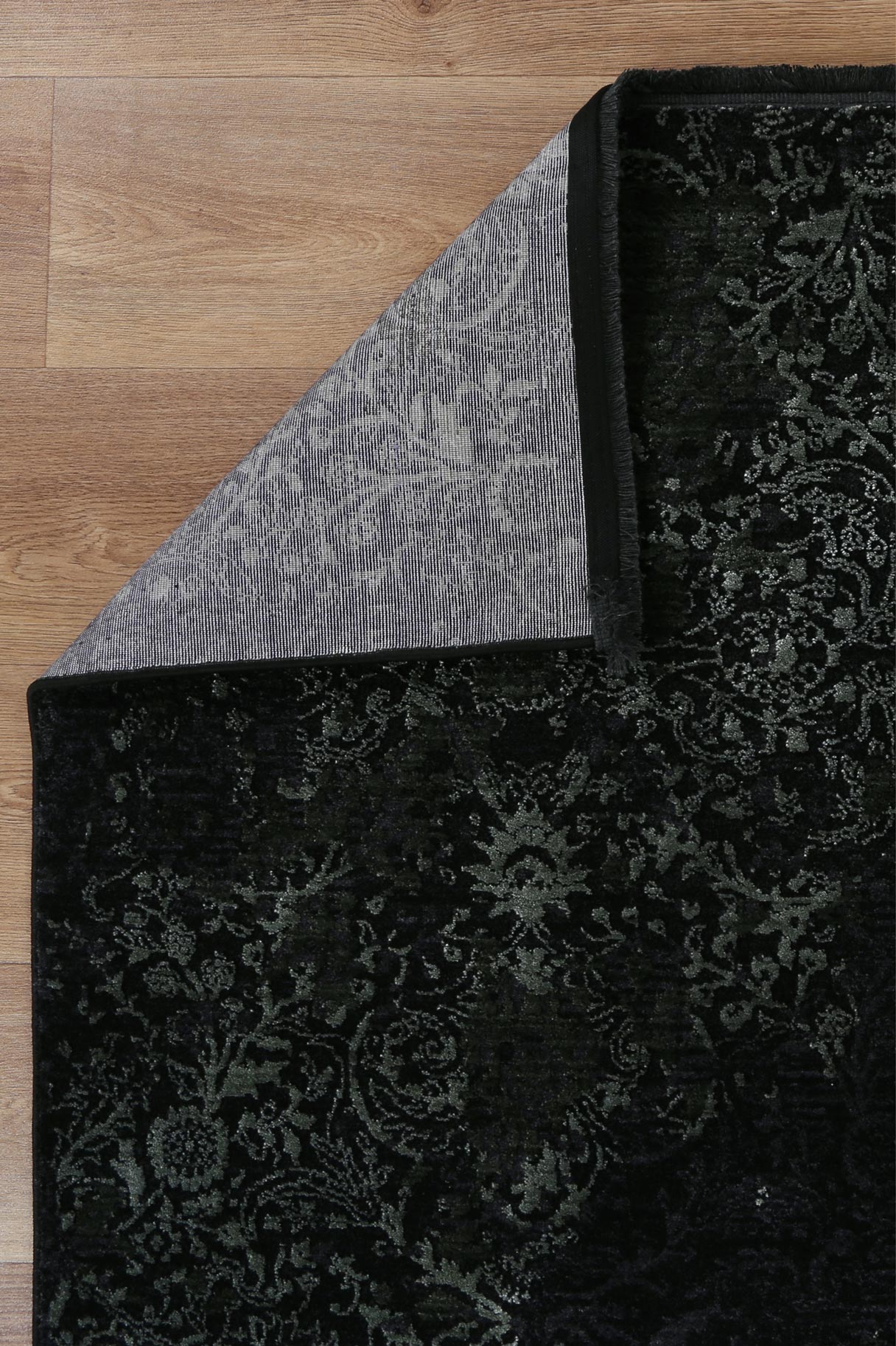 Brooklyn Distressed Medallion Emerald In Green Rug