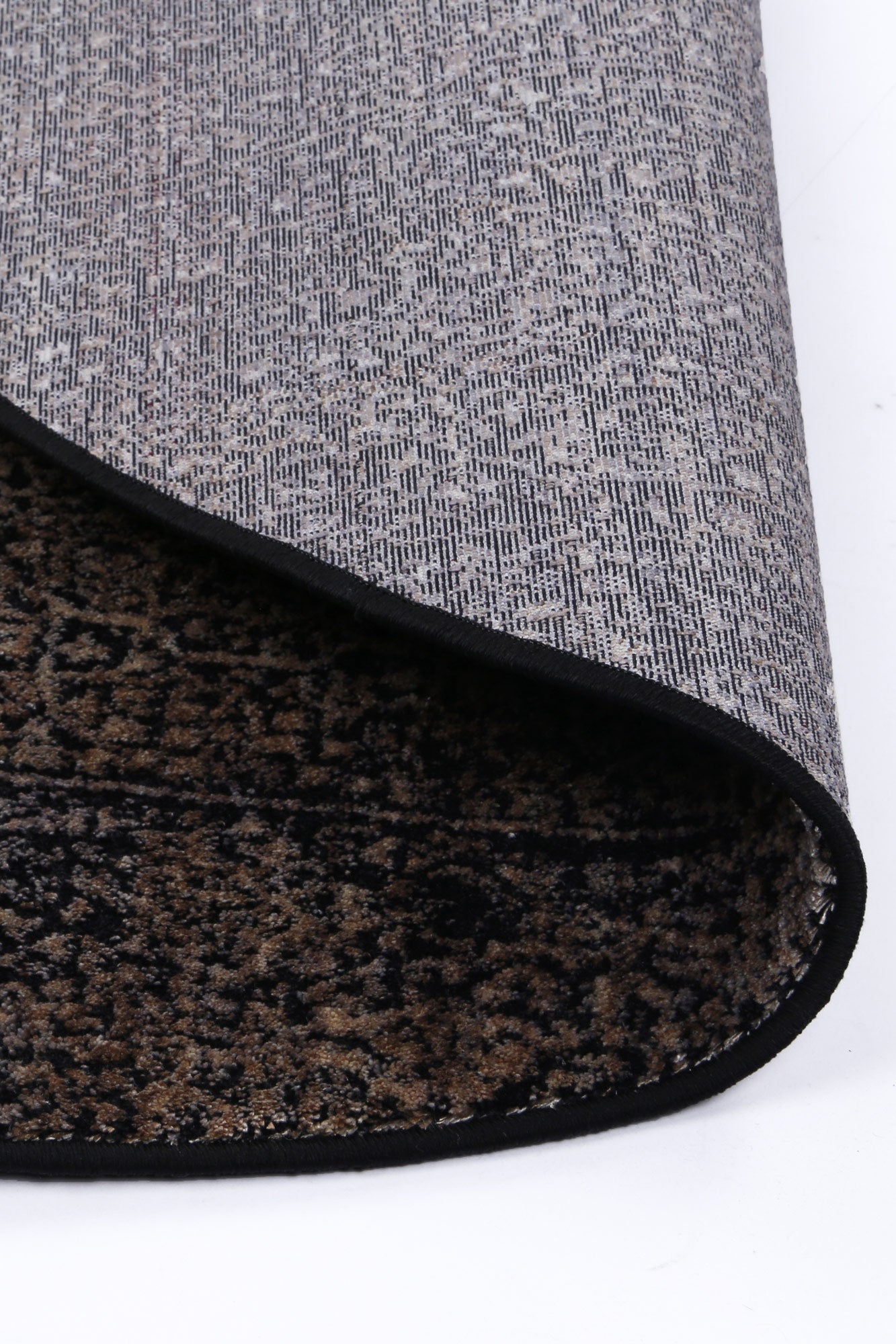 Brooklyn Distressed Oriental In Gold Round Rug