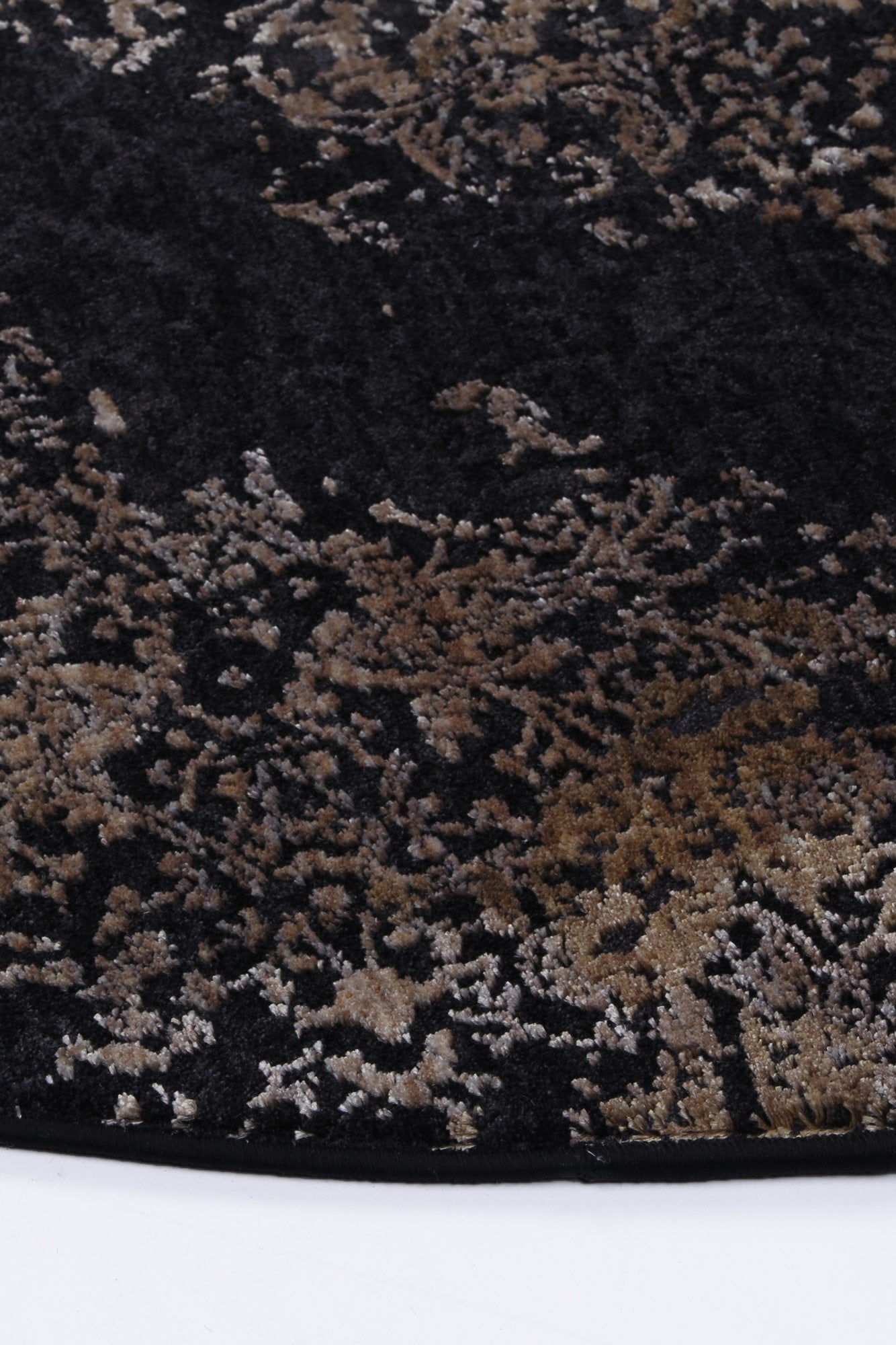 Brooklyn Distressed Medallion In Gold Round Rug