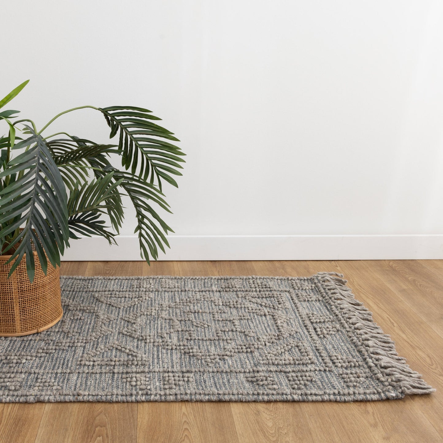 Diego Ornamental Grey Multi Wool Rug