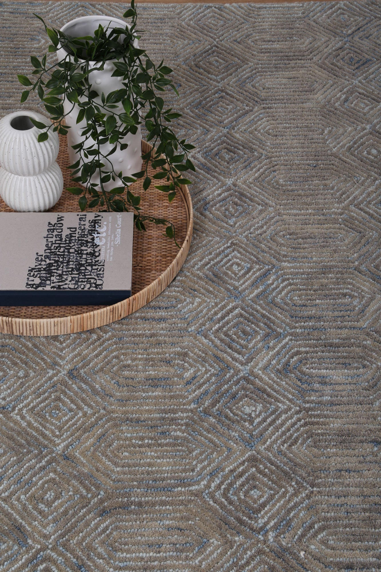 Posy Saha 08A in Blue/Ash Rug