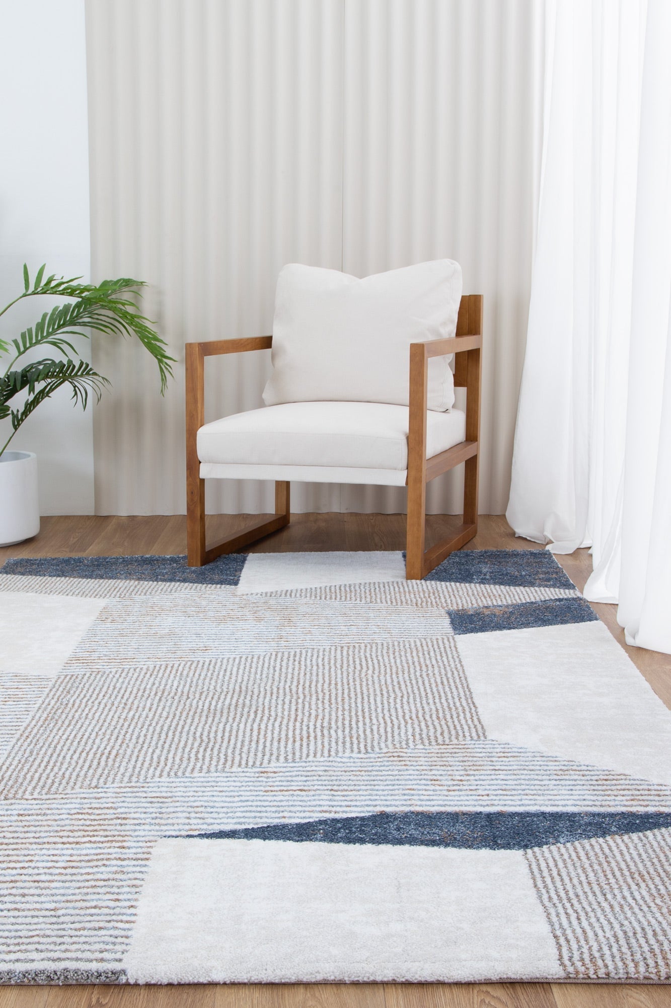 Indulgence Geometric Shapes In Blue Multi Rug