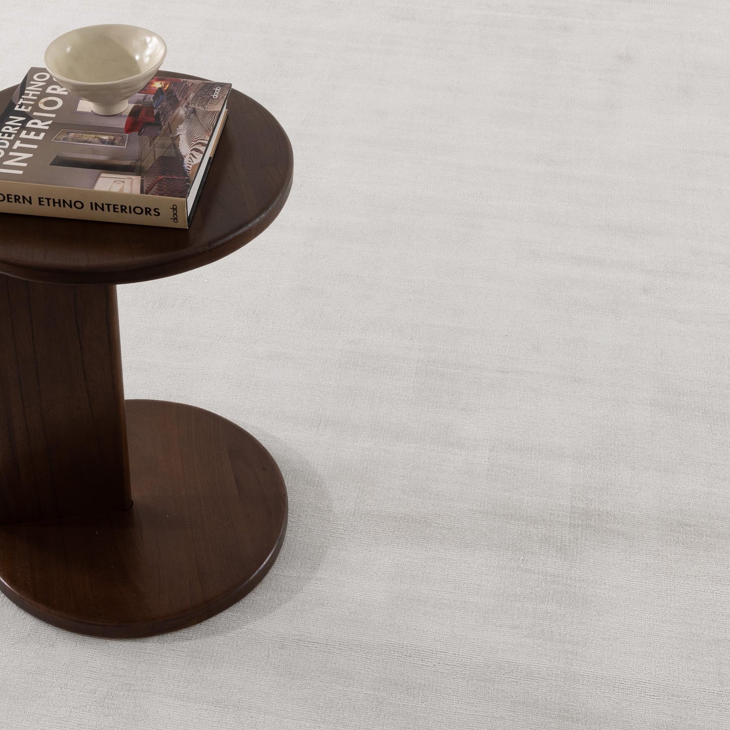 Reverie Pearl In White Rug