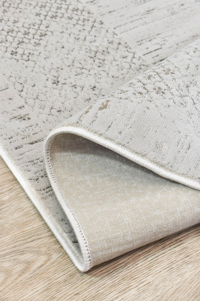 Eden Soft Shiny & Non-Slip Silky Texture in Grey Rug