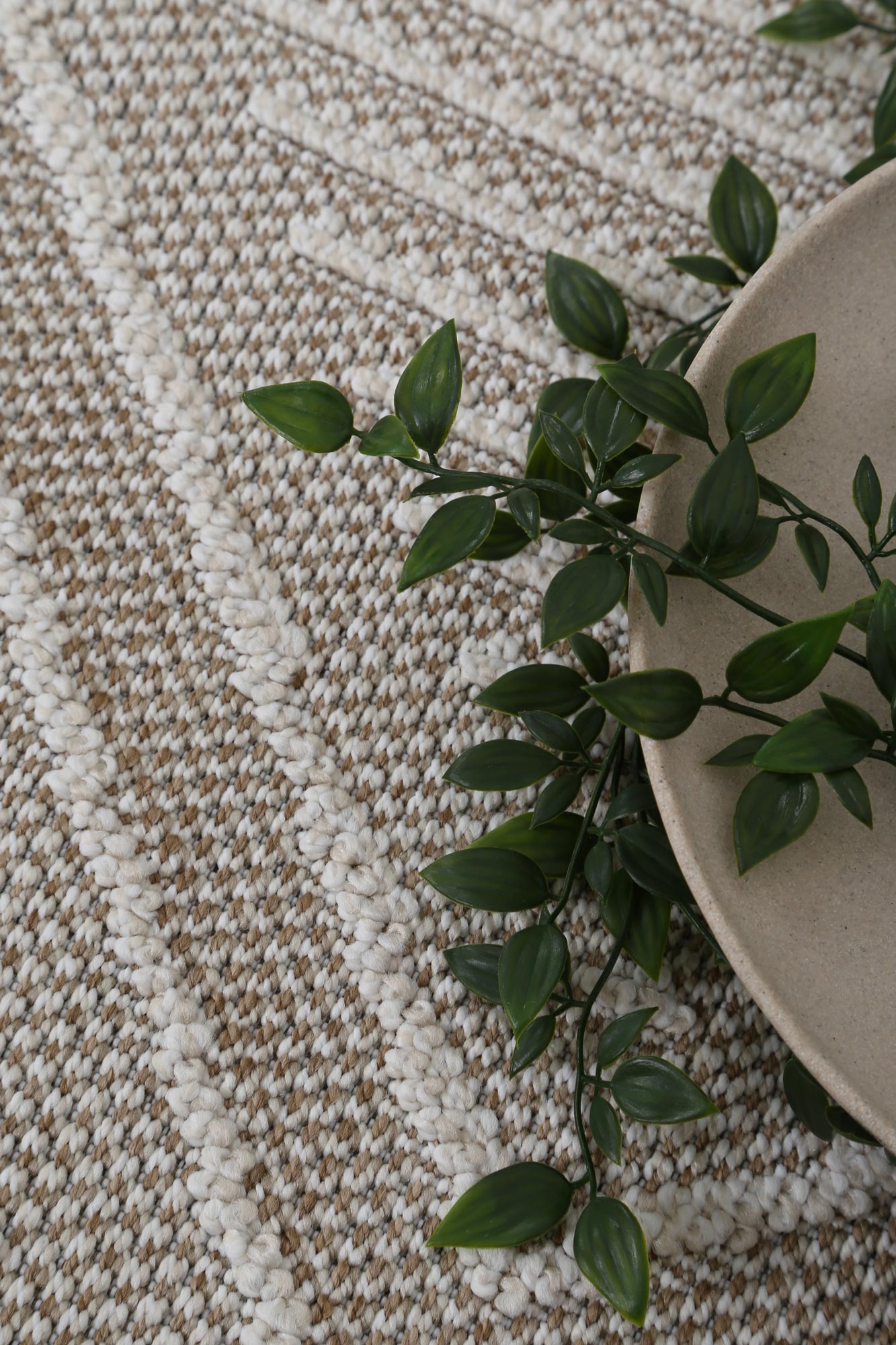 Vanuatu Kenilorea Geometric Flatweave In Beige Rug