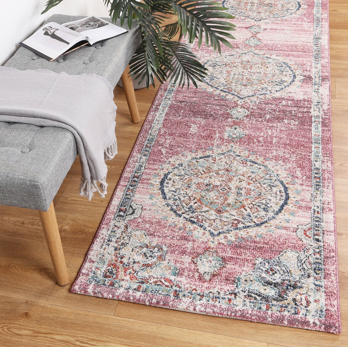 Salsa Medalion in Blush Rug