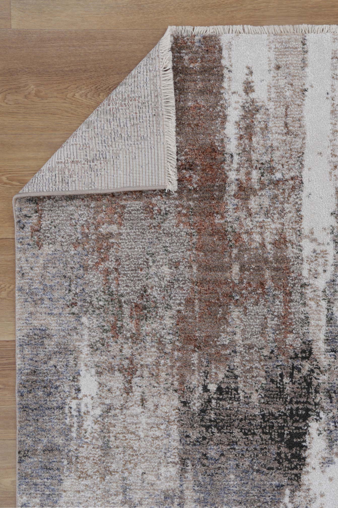 Baile Fallstaff Vintage Inspired In Silver Rug