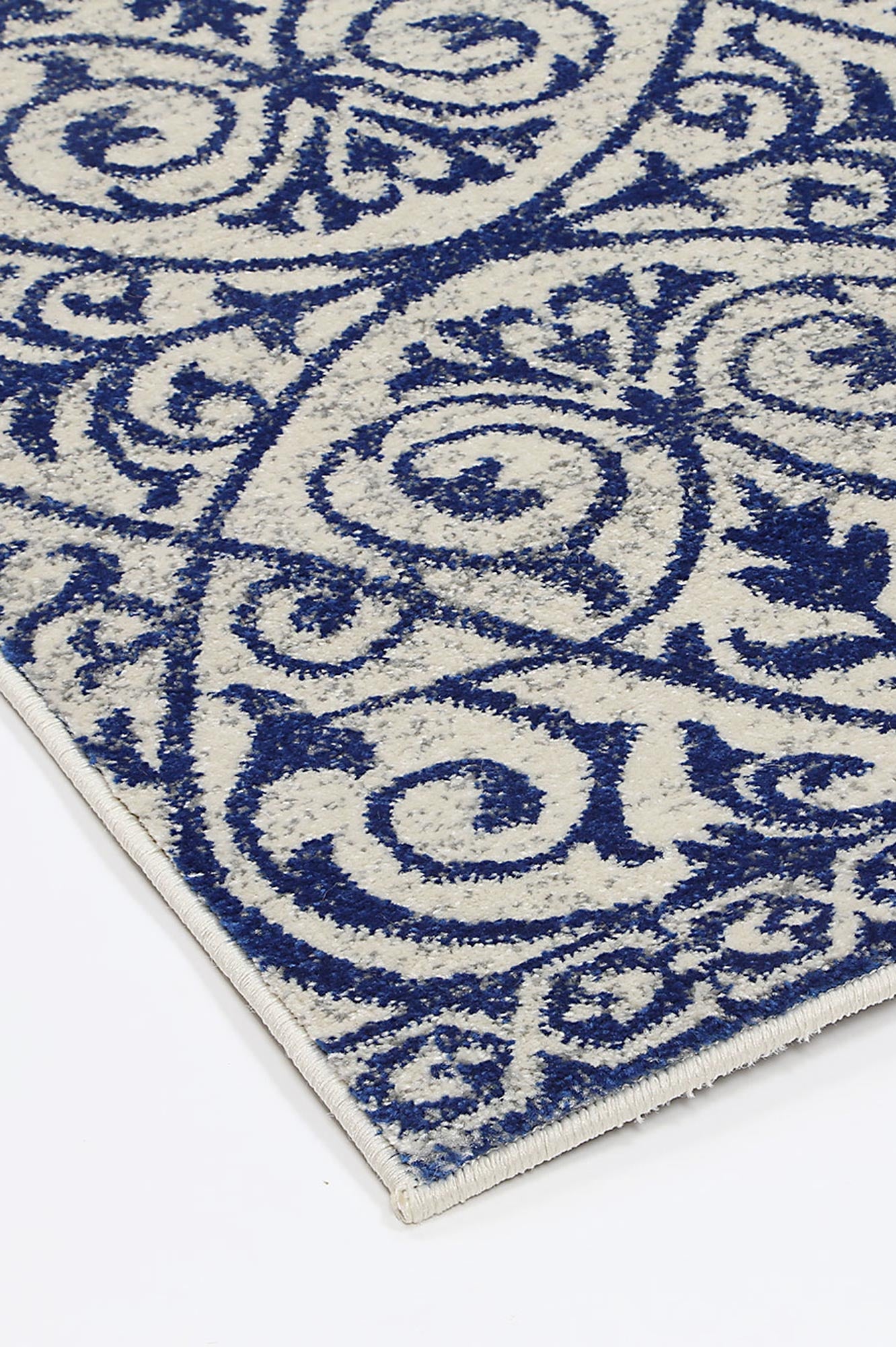 Delicate Katherine In Blue & Ivory Rug