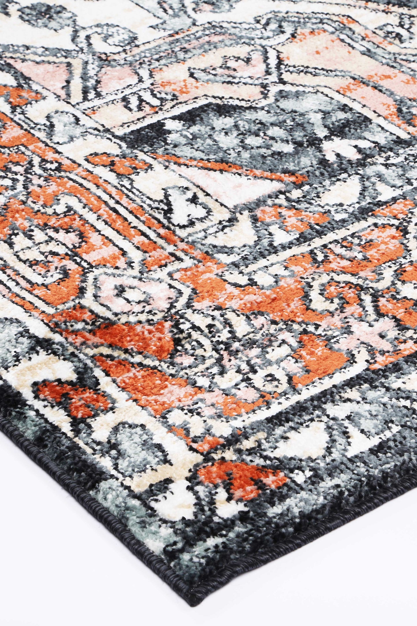 Estate Traditional Rug In Terracotta & Black