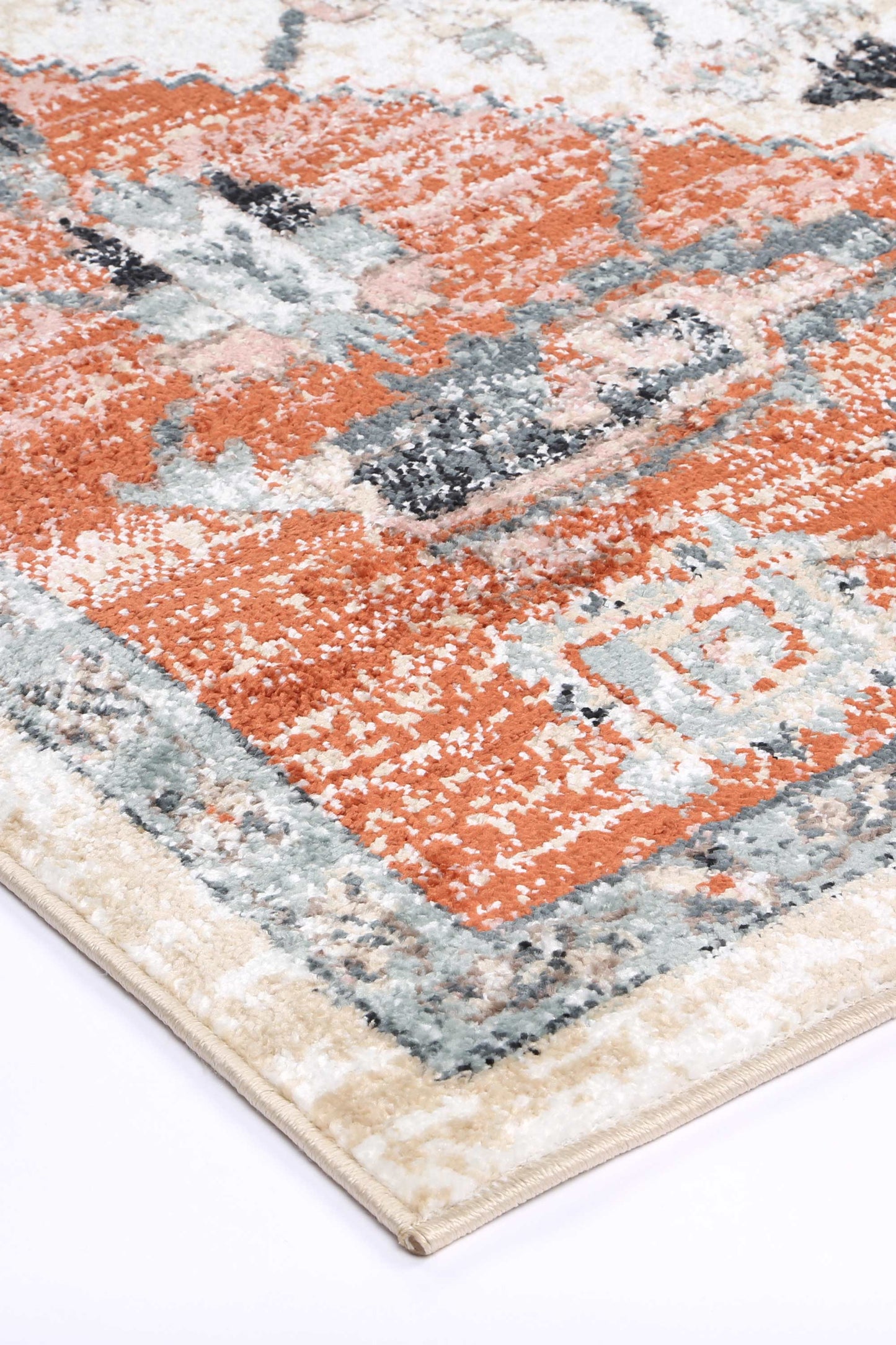 Estate Traditional Rug In Terracotta & White