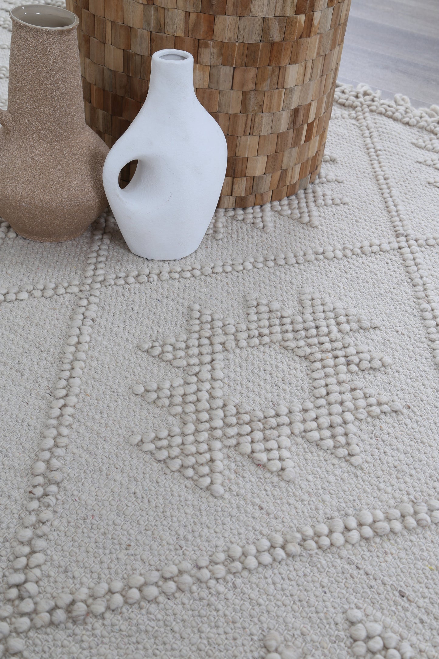 Diogo Geometric in Beige Wool Rug