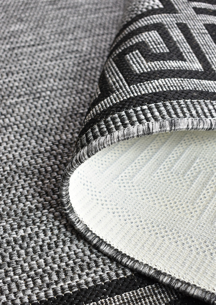 Alaska 108 in Light Grey Rug