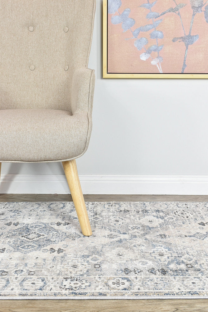 Menara 320 in Blue & Light Grey : Runner Rug