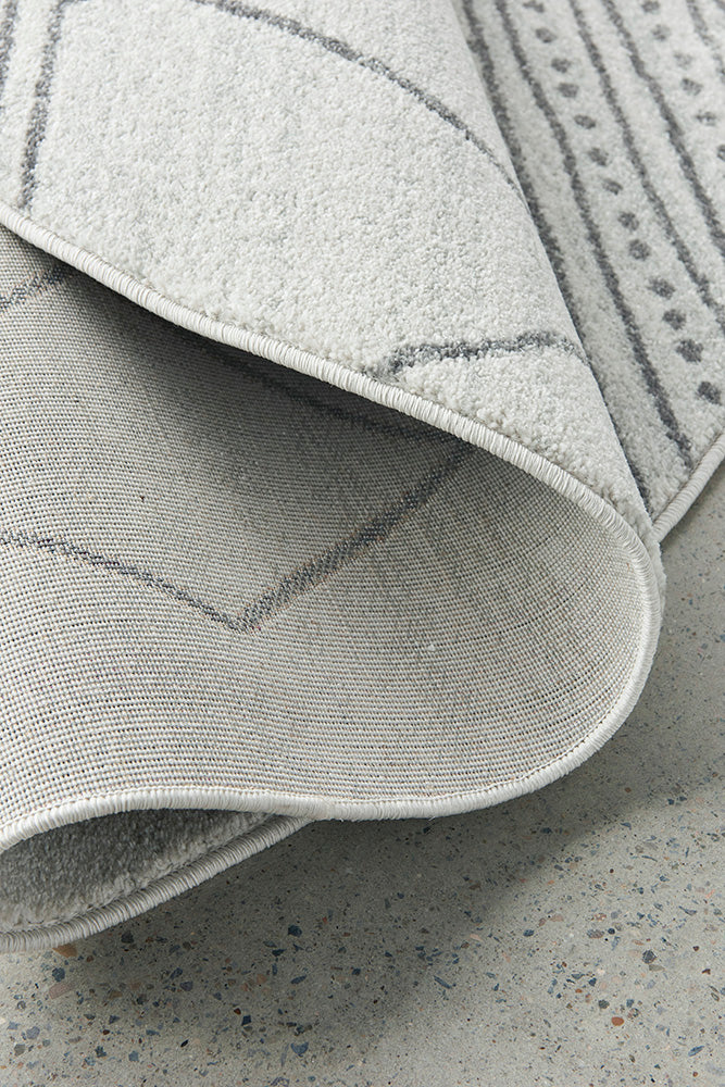 Paradise Gina Round Rug