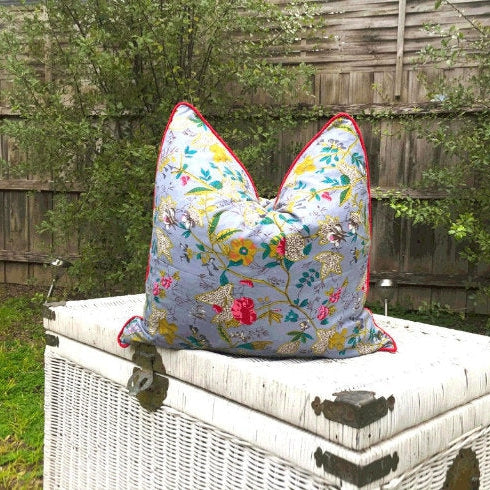 Avian Escape 100% Cotton Multicolour In Cushion Cover