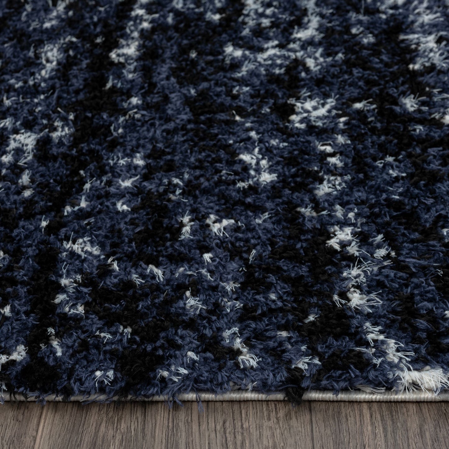 Plushy 386 Lava In Navy Rug