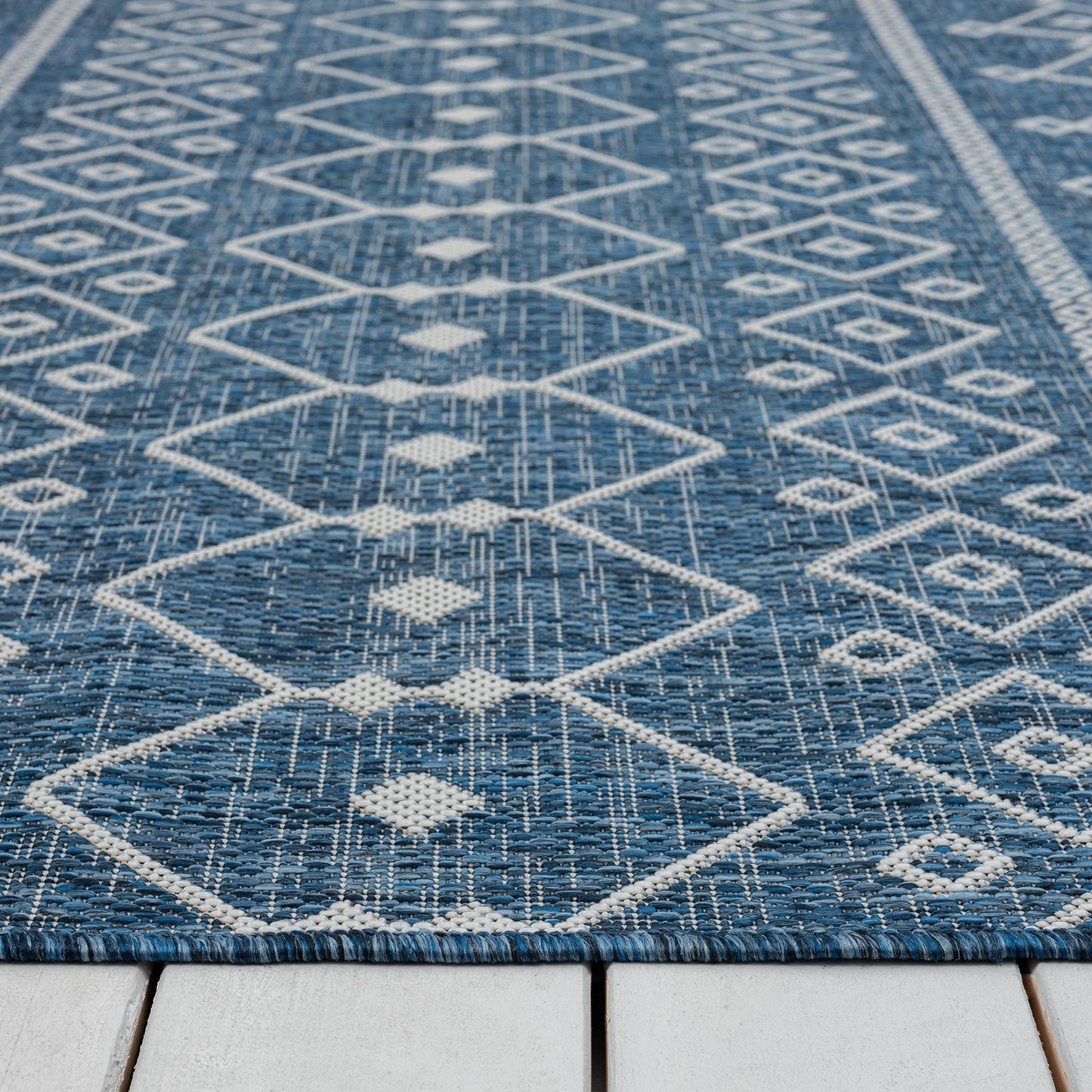 Patio 452 Ocean In Blue : Runner Rug