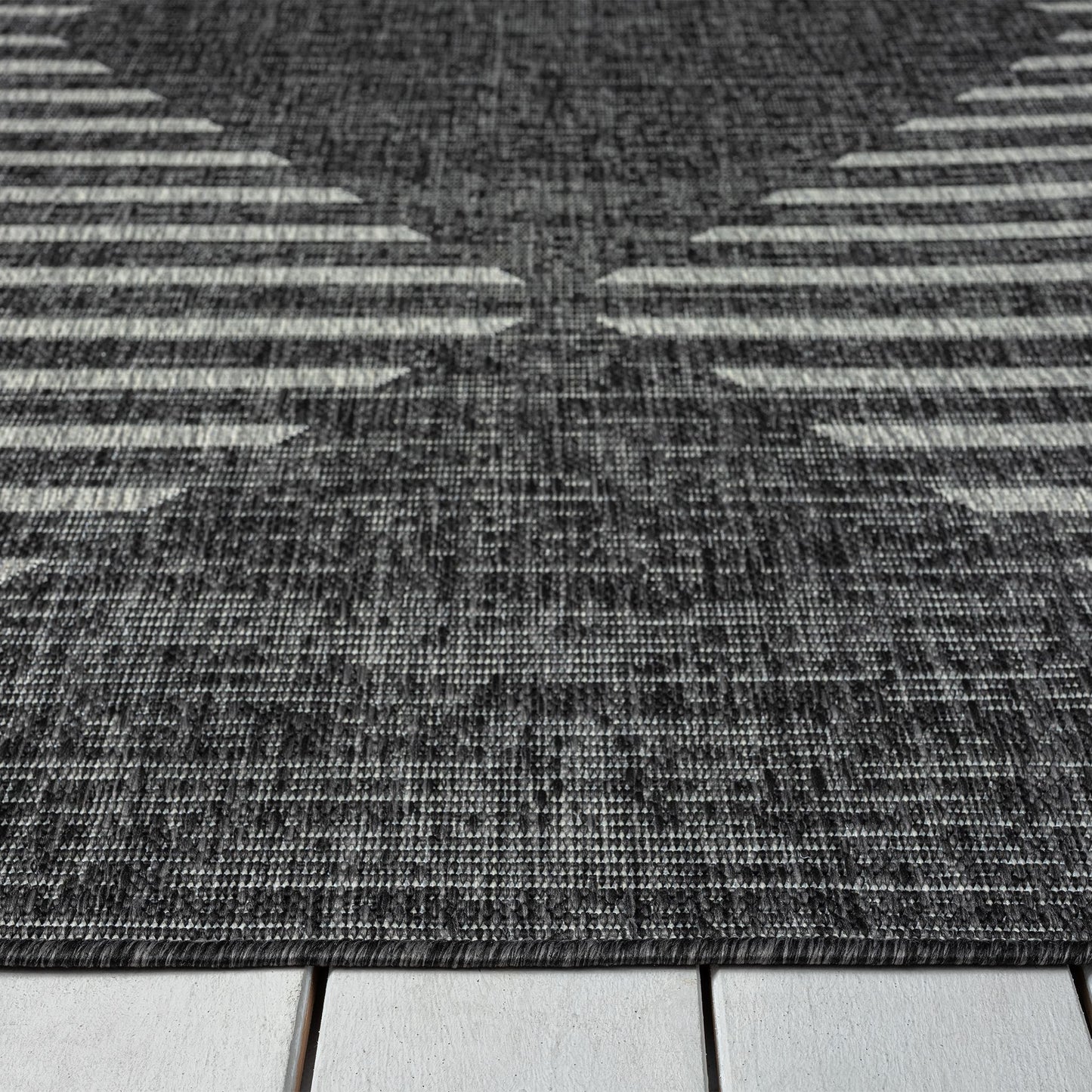 Alfresco 425 Ebony In Black : Runner Rug