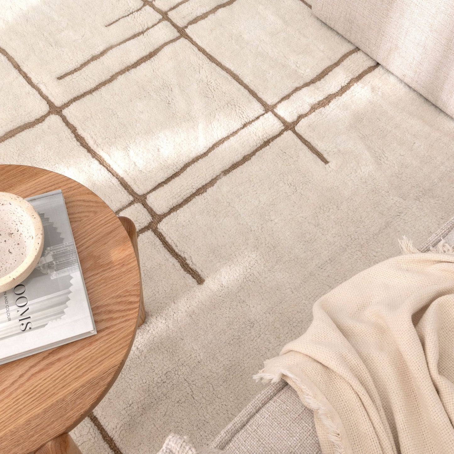 Highlands Abstract Beige Lines Washable Wool Rug