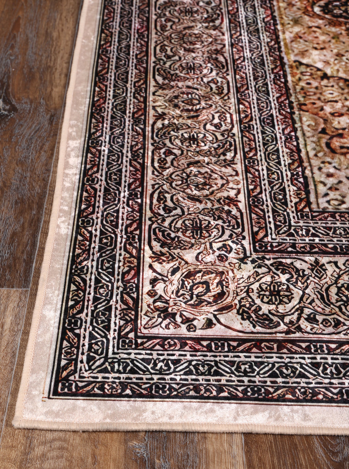 Angelic Medallion Non-Slip In Gold Rug