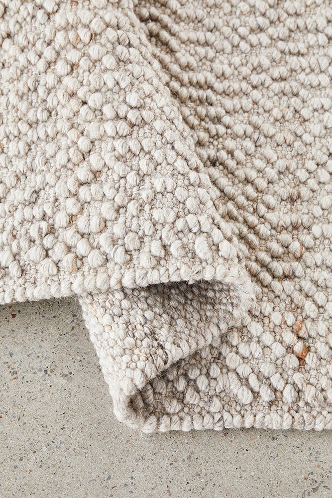 Boucle Elegant Touch Luxurious In Natural Rug