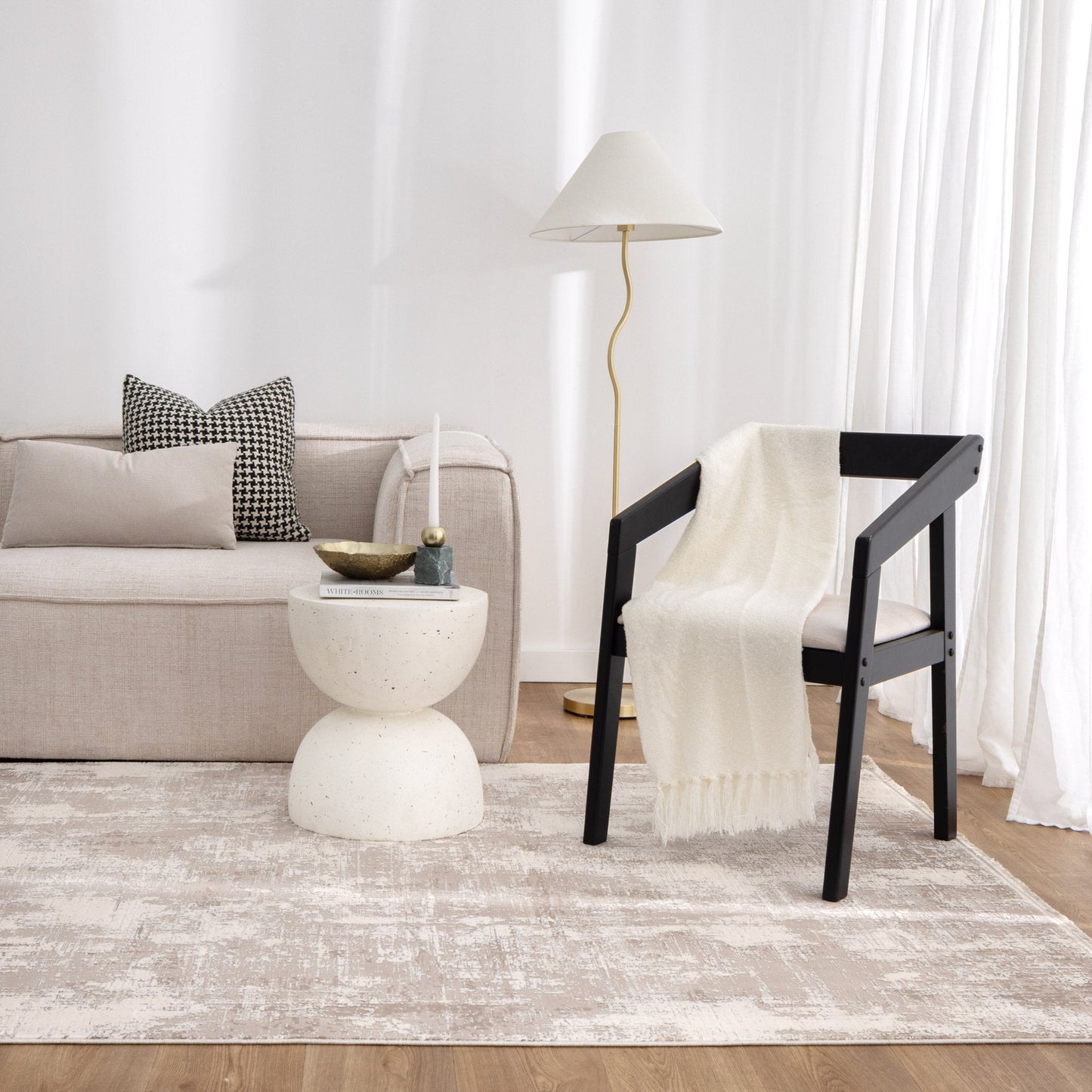 Chateau Distressed Beige and White Rug