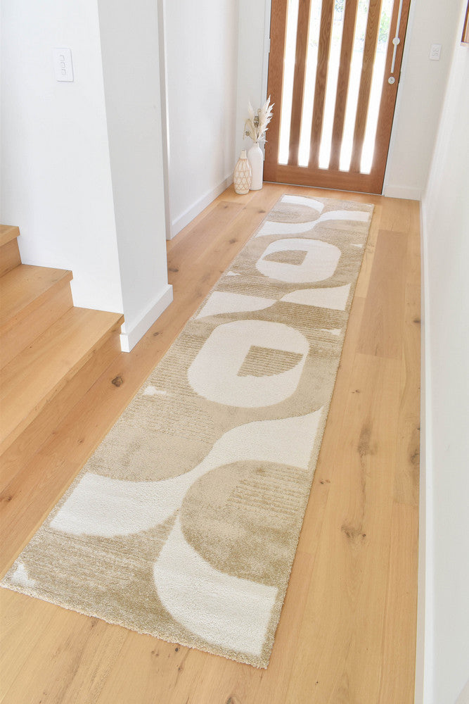 Coco Chestnut in Beige Colour : Runner Rug