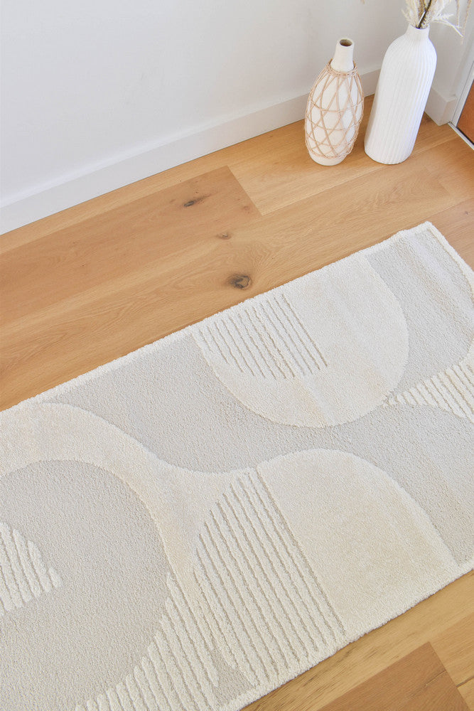 Coco Pearl in Cream Colour Rug