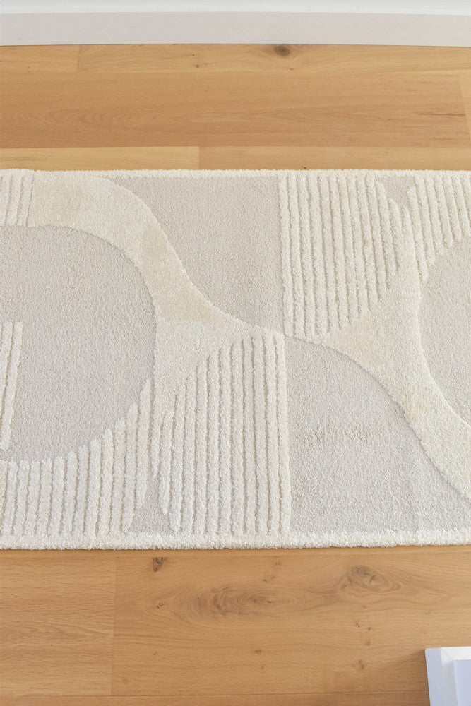 Coco Pearl in Cream Colour Rug
