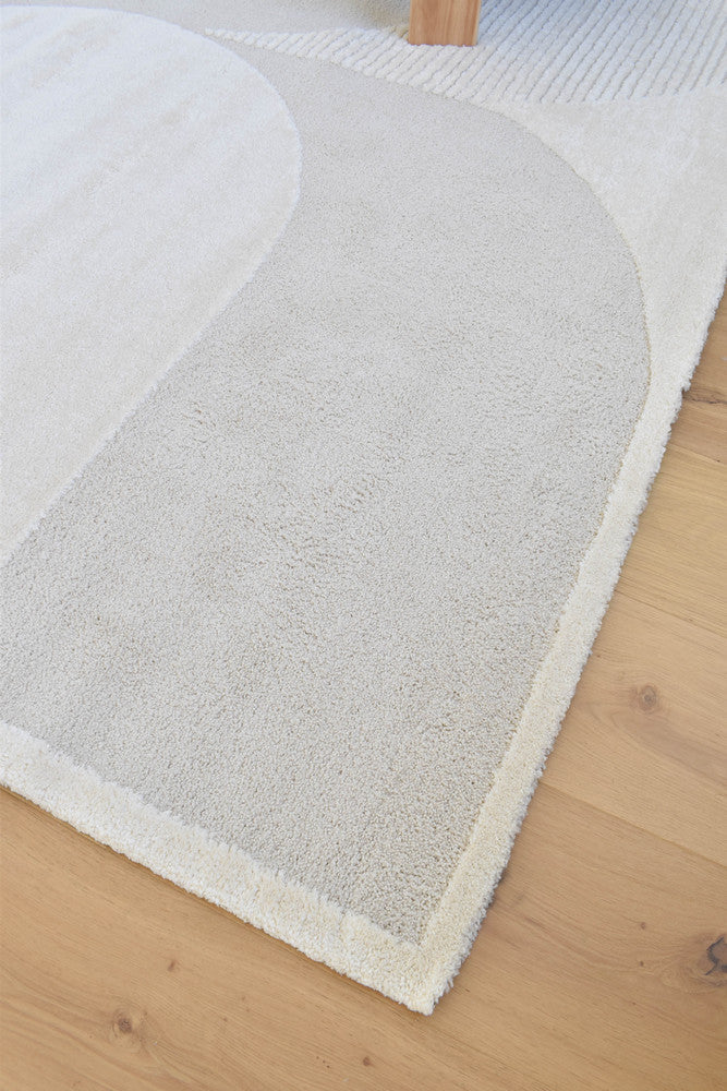 Coco Pearl in Cream Colour Rug