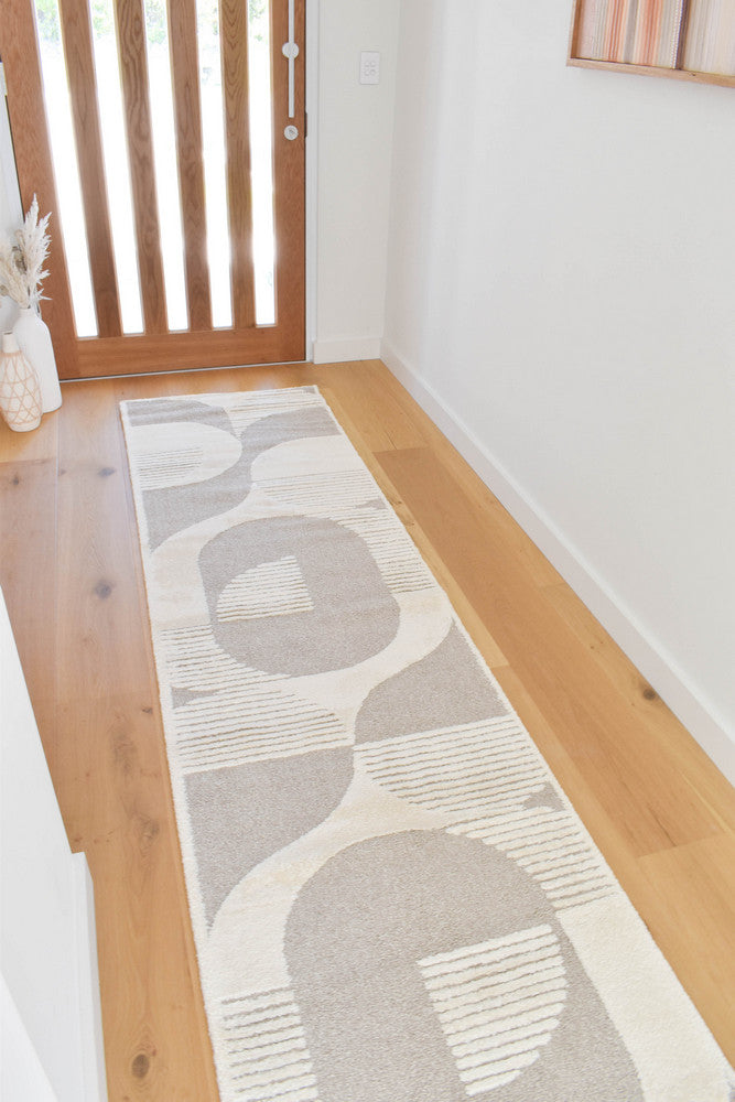 Coco Vintage in Beige Colour Rug