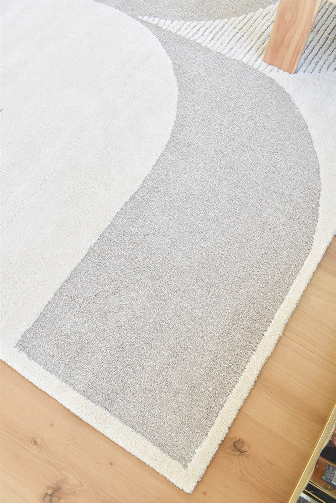 Coco Vintage in Beige Colour Rug