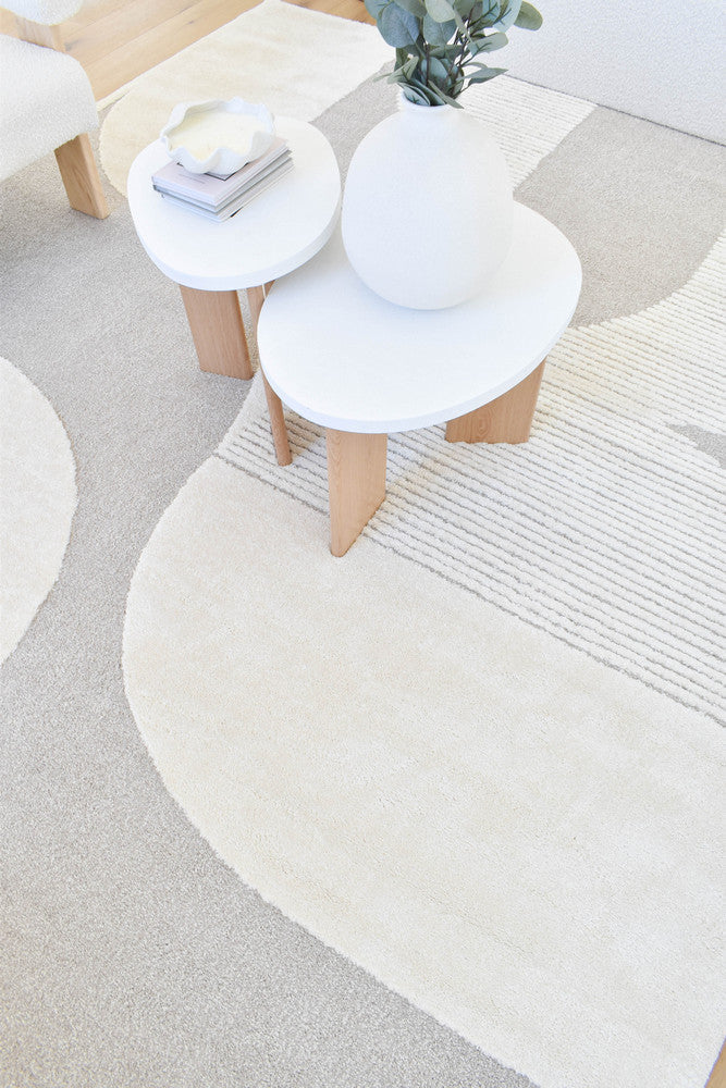 Coco Vintage in Beige Colour Rug
