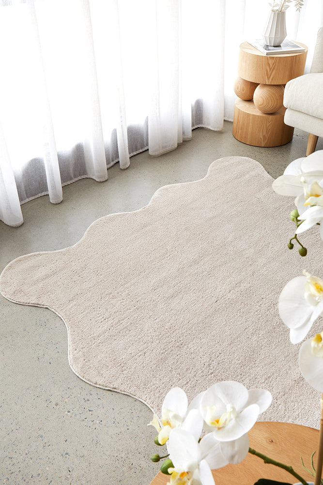 Evelyn Beige Rug