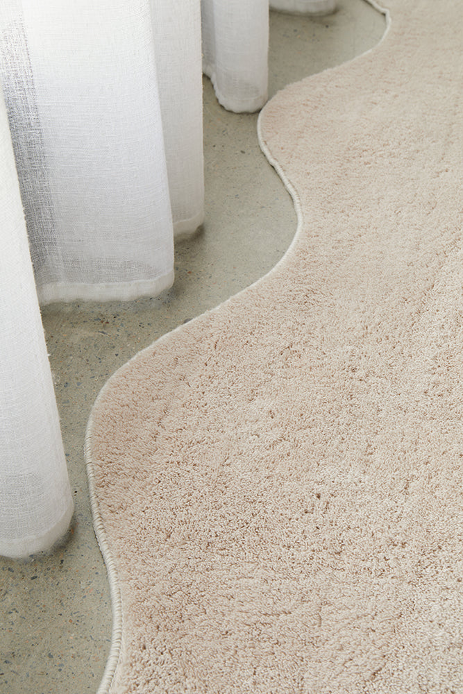Evelyn Beige Rug