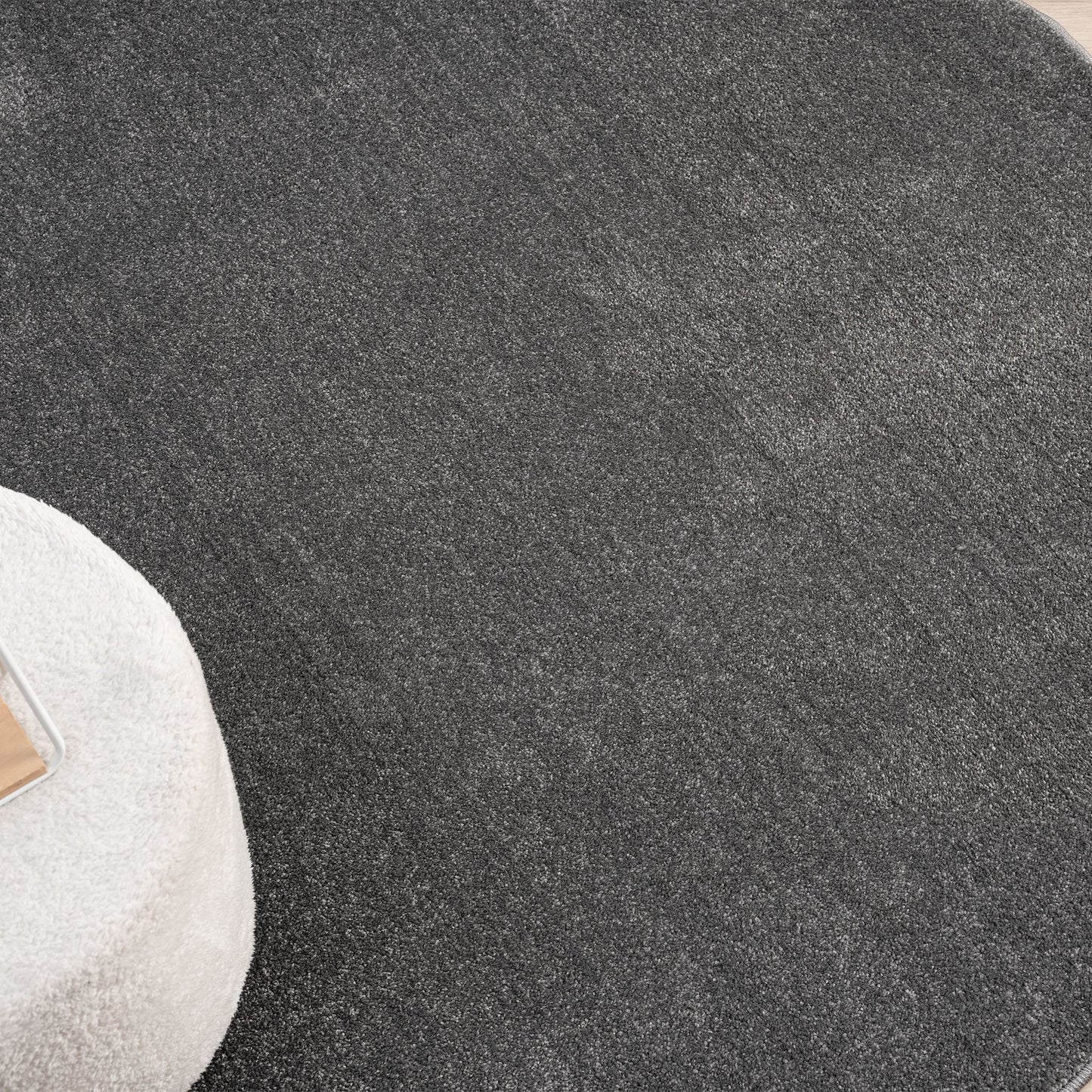 Europa Dark in Grey Colour : Round Rug