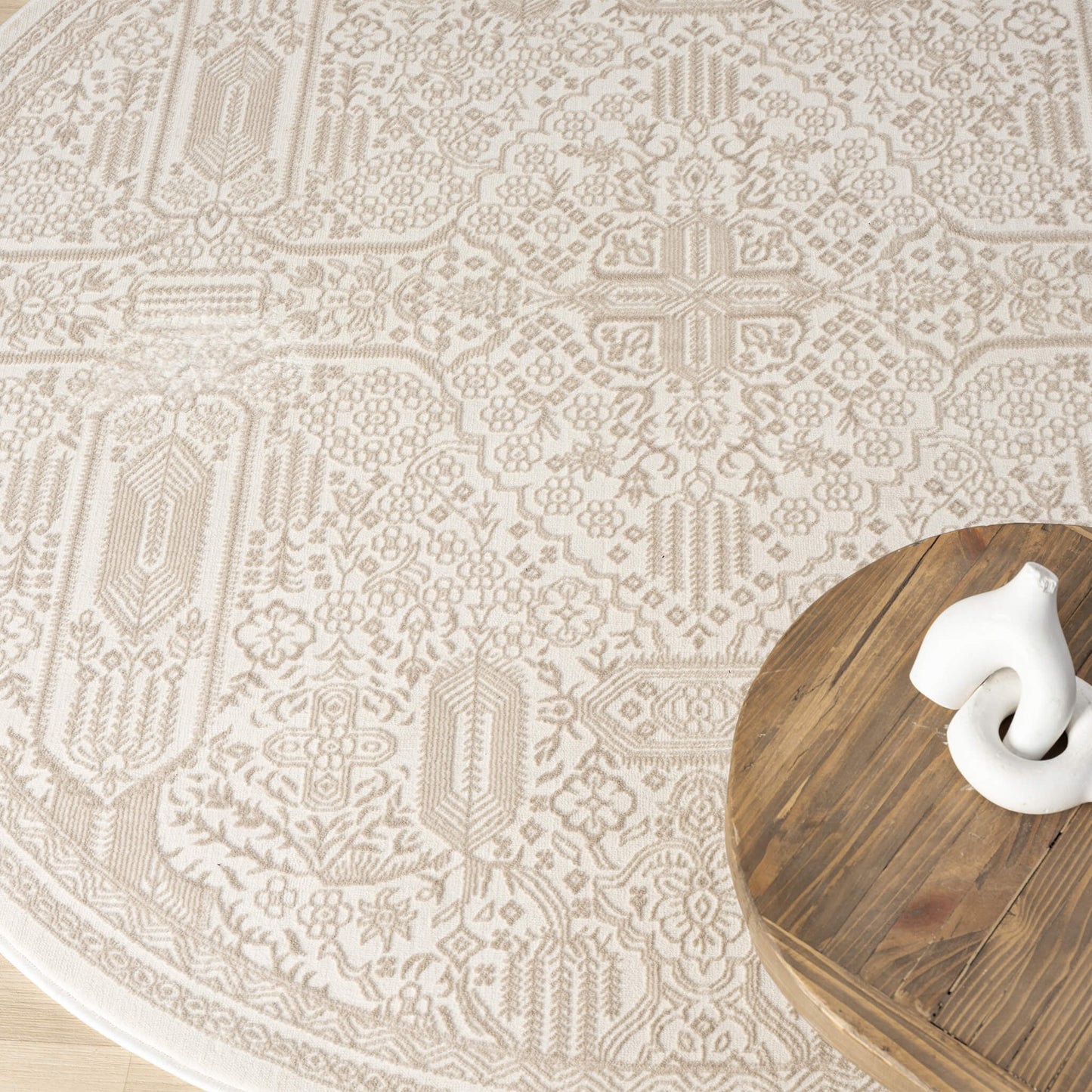 Fable Sand in Beige : Round Rug