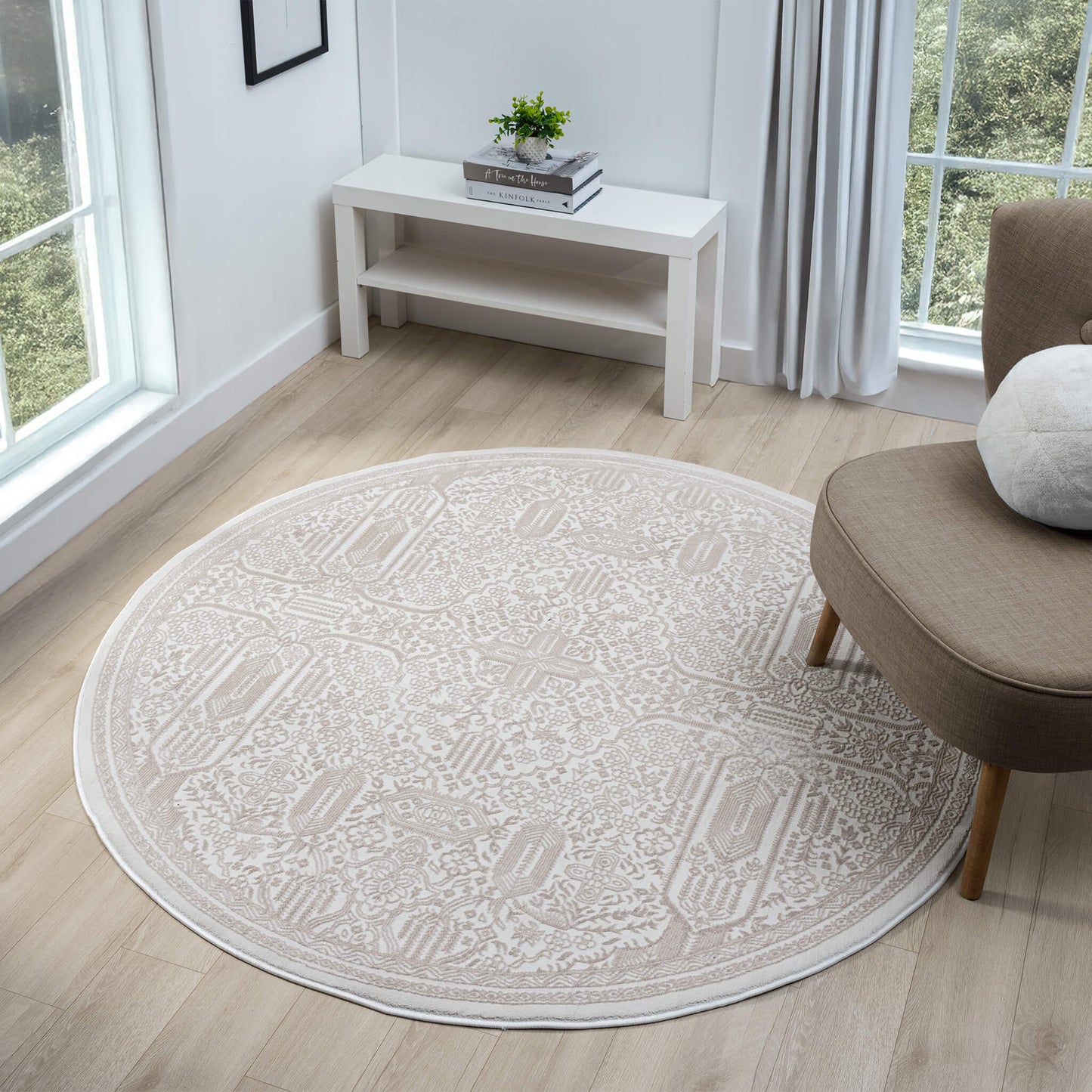 Fable Sand in Beige : Round Rug