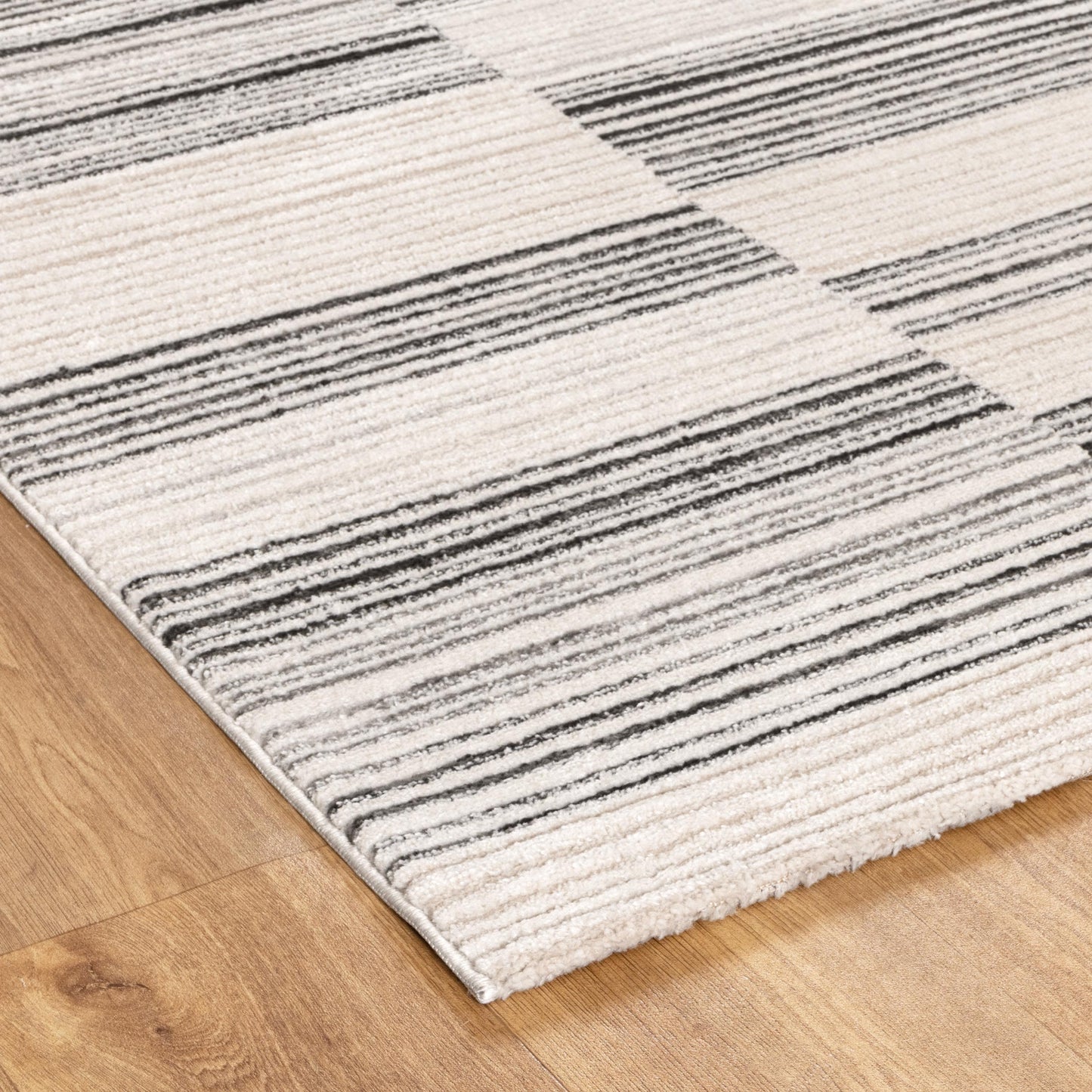 Sierra Lines in White & Grey Rug