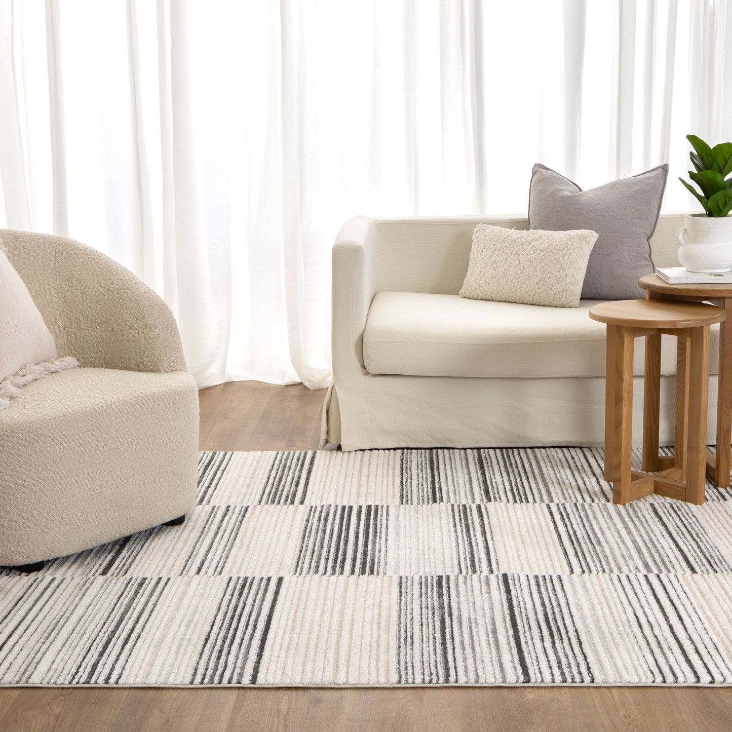 Sierra Lines in White & Grey Rug