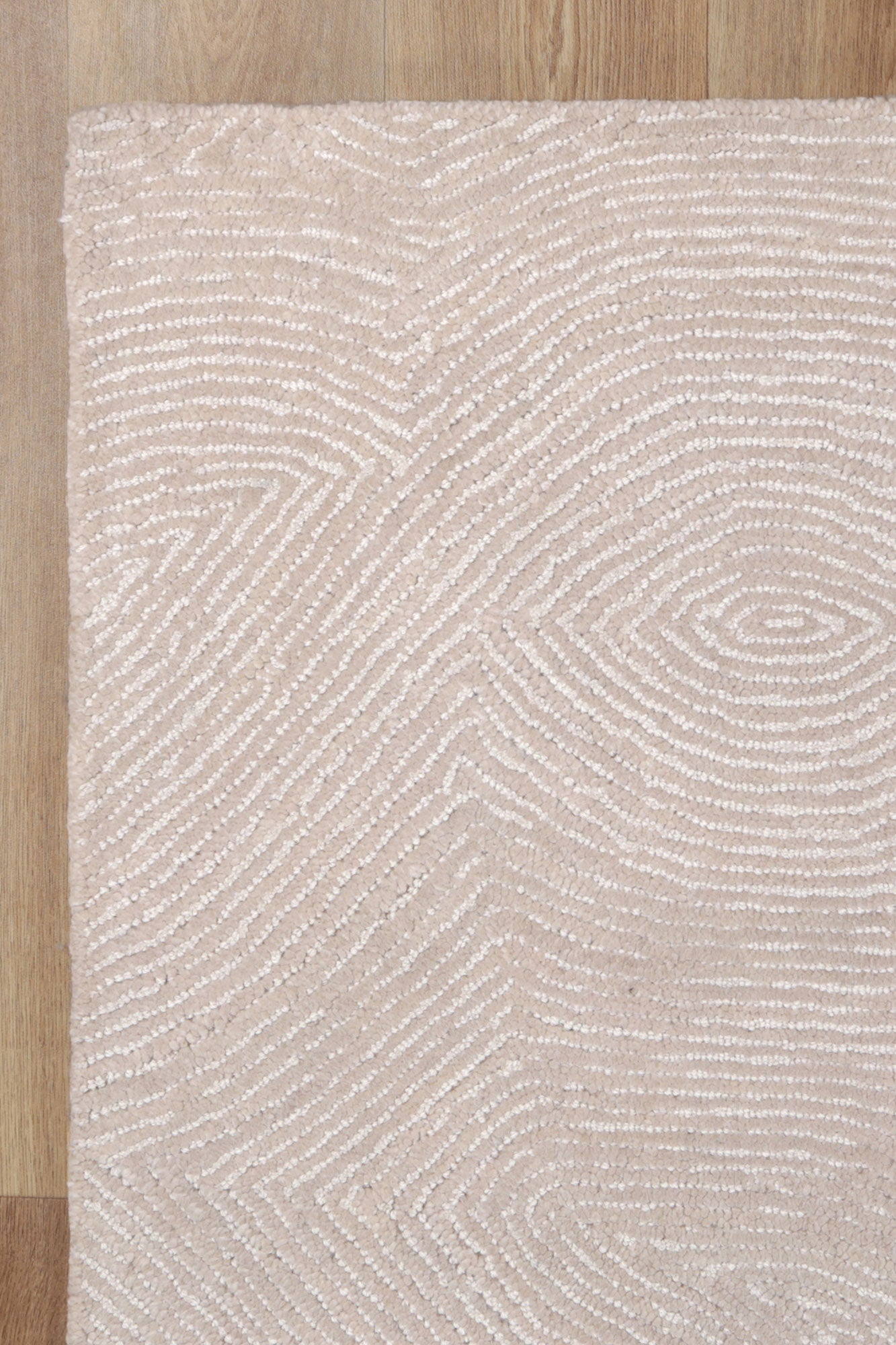 Loren Almon 01 in Natural Wool Rug