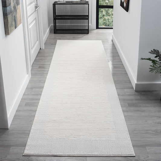 Lavish in Ivory : Runner Rug