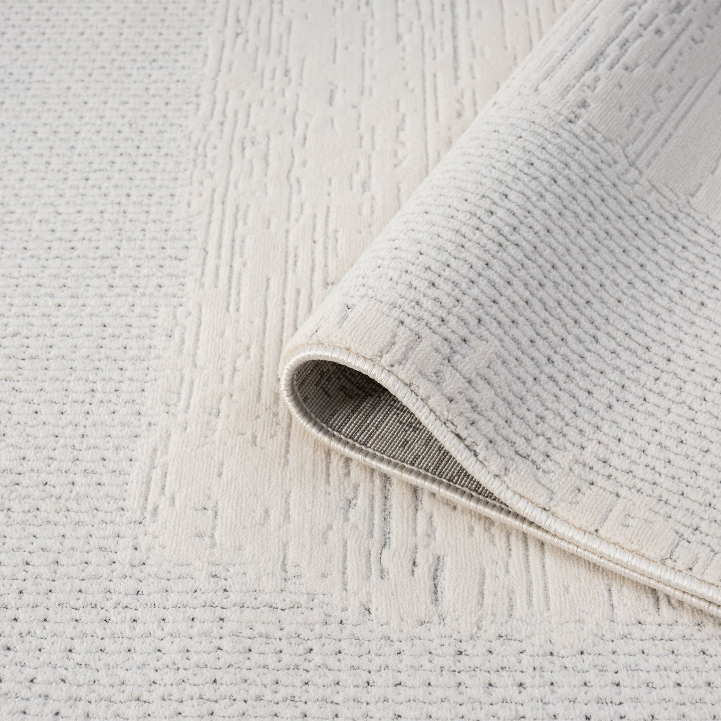 Lavish in Ivory : Runner Rug