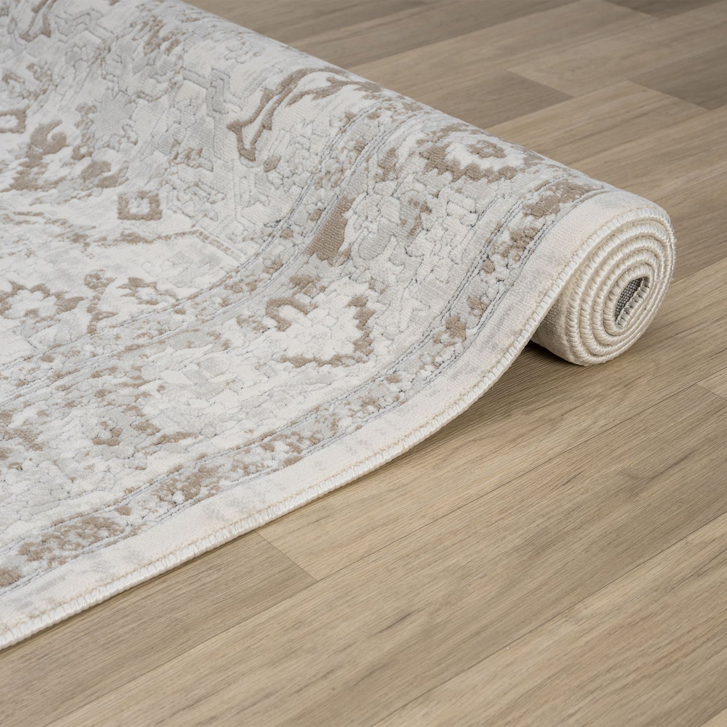 Lavish Pearl in Cream : Runner Rug