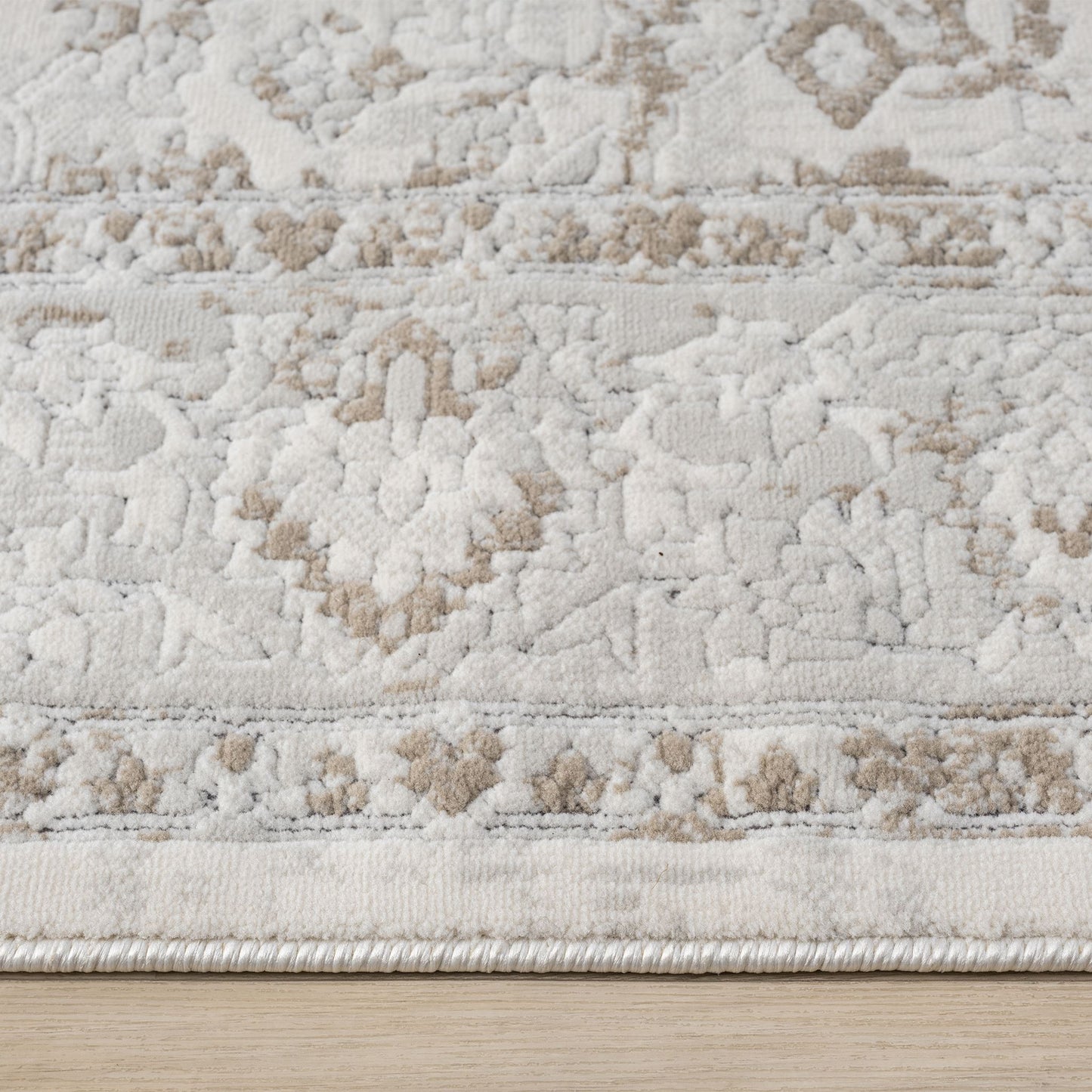 Lavish Pearl in Cream : Runner Rug