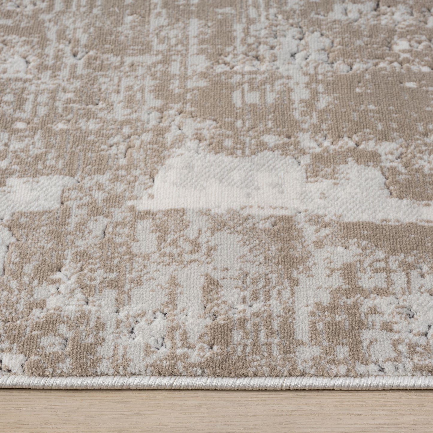 Lavish Slate in Cream : Runner Rug